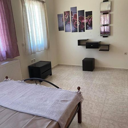 Treasures B&B Paloukia 외부 사진