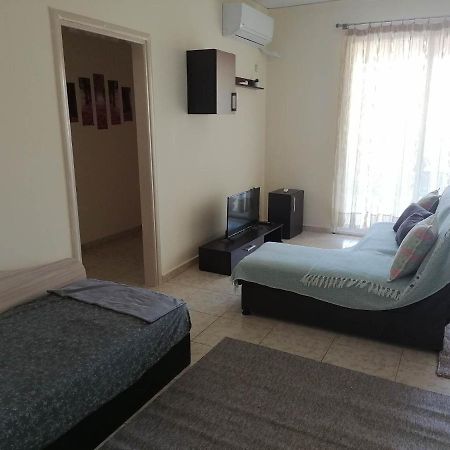 Treasures B&B Paloukia 외부 사진